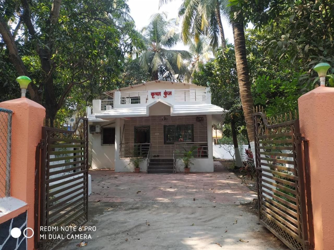 Krushna Kunj Holiday Home Alībāg Exterior foto